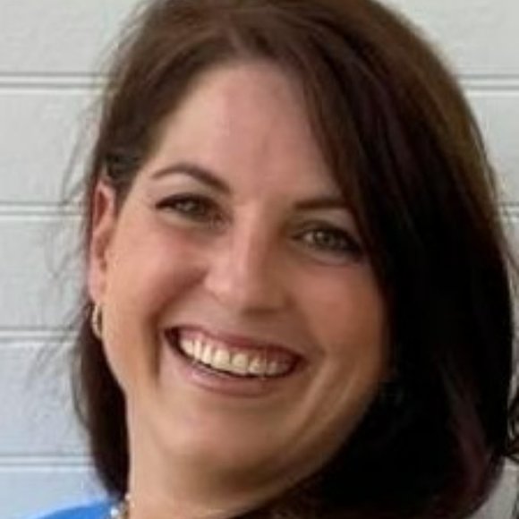 Meet your Posher, Alaina - Picture 1 of 1